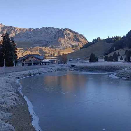 Appartamento Au Pied Des Pistes Avec Vue Sur La Montagne *